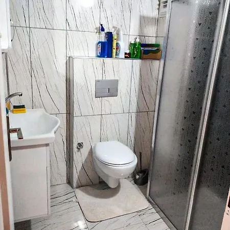Apartment Hasna Mahmutlar Appartement *